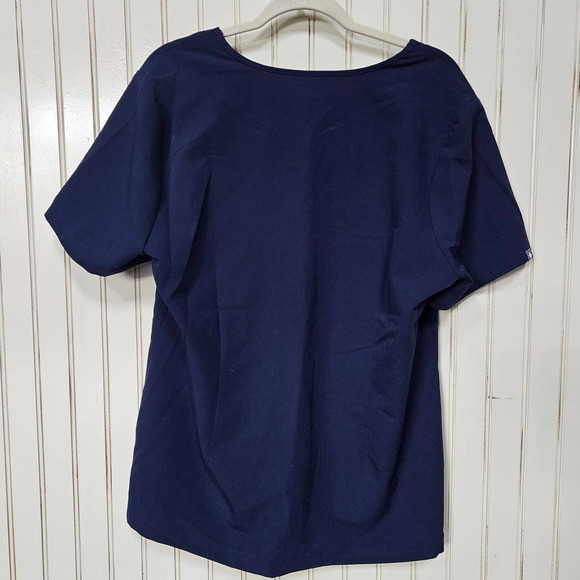 Figs Technical Collection Scrub Top Size XL Navy Blue Casma 3 Women's 2 Pockets - Picture 2 of 6